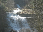 Cascade vue de la route